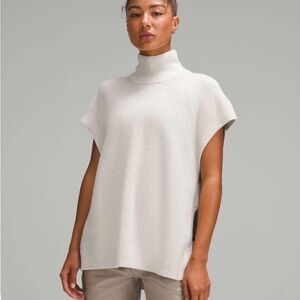 Lululemon Merino Wool-Blend Sweater Vest Heathered Bone